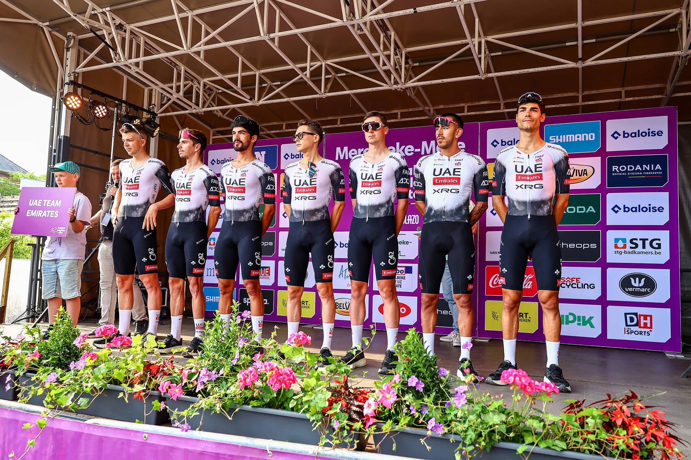 Ploegenvoorstelling - foto carrousel (15)